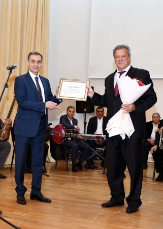 Bədii qiraət ustasının yubiley gecəsi təşkil edilib