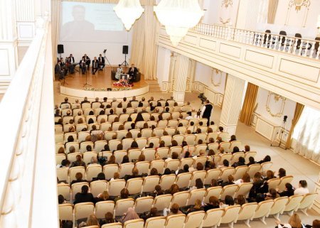 Bədii qiraət ustasının yubiley gecəsi təşkil edilib