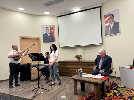 Xalq şairi Hüseyn Arifin 100 illiyi ilə bağlı yaradıcılıq gecəsi keçirilib