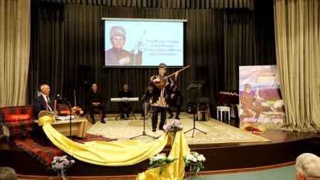 Tovuzda Aşıq Ələsgər Tağıyevin 95 illiyi qeyd edildi