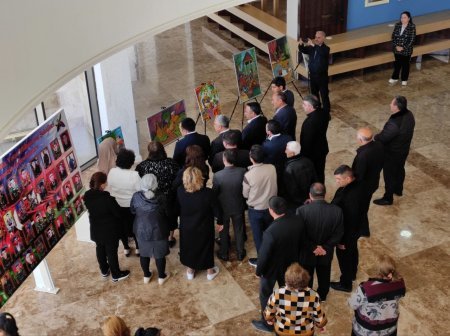 “18 may Beynəlxalq Muzey Günü” ilə əlaqədar olaraq Gədəbəy rayon Heydər Əliyev Mərkəzində Mədəniyyət müəssisələrinin birgə iştirakı ilə tədbir təşkil edilib