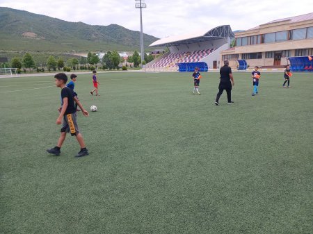 "İdman hamı üçün" layihəsi çərçivəsində futbol idman növü üzrə məşğələ təşkil olunmuşdur