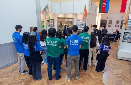 “Böyük Qayıdış” Gənclər Təşkilatı Müstəqillik Günü ilə əlaqədar silsilə tədbirlər həyata keçirib