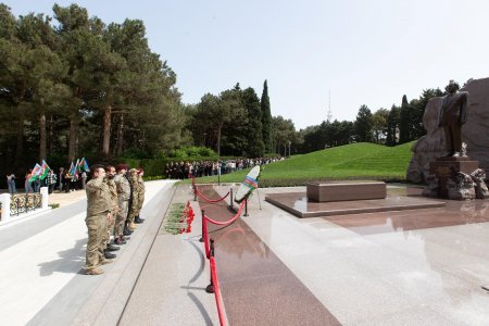 “Böyük Qayıdış” Gənclər Təşkilatı Müstəqillik Günü ilə əlaqədar silsilə tədbirlər həyata keçirib