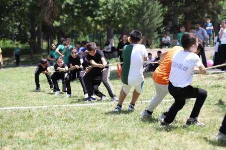 Uşaqların Beynəlxalq Müdafiəsi Günü münasibətilə yay düşərgəsi təşkil olunub