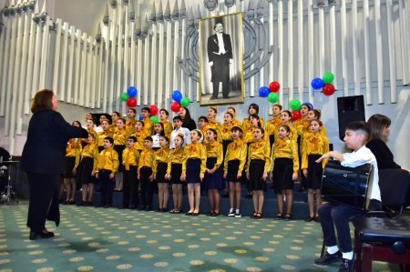 Uşaq musiqi və incəsənət məktəblərində hesabat konsertləri keçirilib