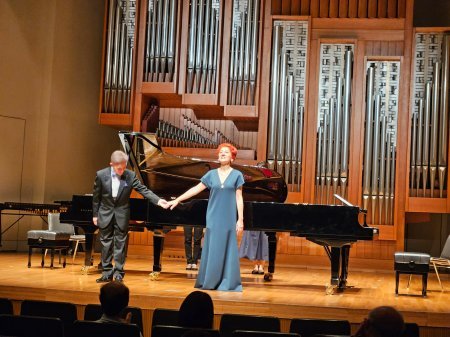 Yaponiyada azərbaycanlı pianoçu Gülnarə Səfərovanın konserti keçirilib