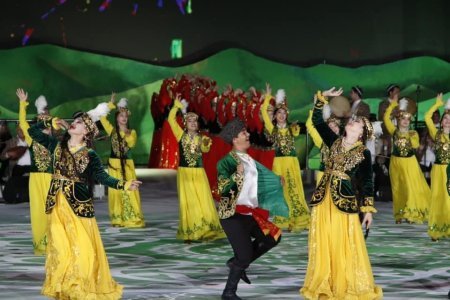 Azərbaycanın mədəniyyət naziri Özbəkistanda Beynəlxalq Maqom Sənəti Forumunda iştirak edib