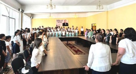 Qazax şəhər 1 nömrəli Uşaq Musiqi Məktəbi 2023/2024-cü tədris ilinin yekunu ilə əlaqədar hesabat konserti təqdim edib