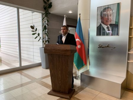 Gürcüstanda azərbaycanlı alimin kitabının təqdimatı keçirilib