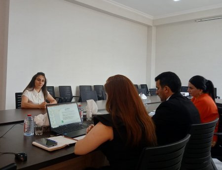 Tərbiyəçi-müəllimlərin işə qəbulu üzrə müsahibə mərhələsi davam edir