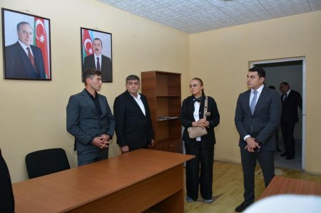 Mədəniyyət naziri Gədəbəydə müəssisələrə baxış keçirib