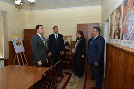 Mədəniyyət naziri Gədəbəydə müəssisələrə baxış keçirib
