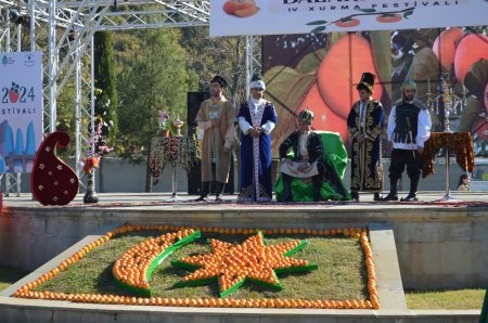 Xurması, ilə məşhur olan, zəhmətsevər insanların əməyi ilə gözəlləşən Azərbaycanın şimal-qərb qapısı Balakən rayonu növbəti dəfə Xurma festivalına uğurla ev sahibliyi edib