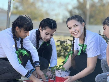 Şagirdlər COP29 tədbiri haqqında məlumatlandırılıb