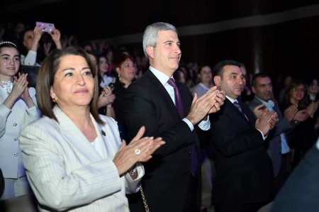 Heydər Əliyev Sarayında “Nəsimi” operasının premyerası keçirilib