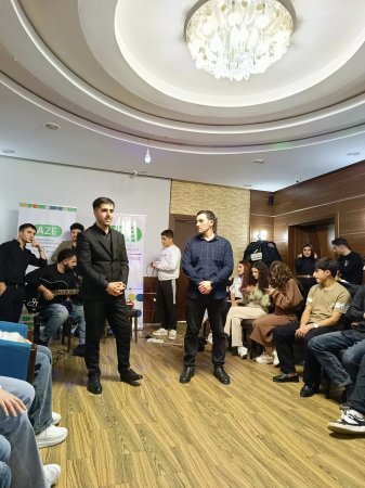 "Gənclər paytaxtı" çərçivəsində təşkil edilən  regionun  fəal gənclərinin ekskursiyası zamanı Lənkəran-Astara Regional Gənclər və İdman İdarəsinin əməkdaşları və  Cənub Könüllülərinin region gəncləri ilə görüşü baş tutub
