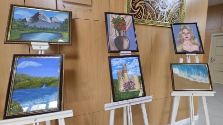 “Könülün dünyası” adlı rəsm sərgisi keçirilib