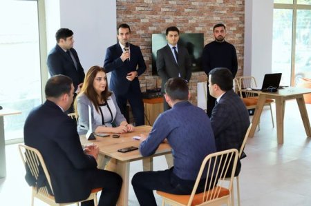 Təhsil işçiləri arasında intellektual yarış keçirilib