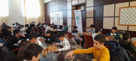  "31Dekabr - Dünya Azərbaycanlılarının Həmrəylik Günü"nə həsr olunmuş şahmat idman növü üzrə məktəbli yeniyetmələr arasında rayon turniri keçirildi