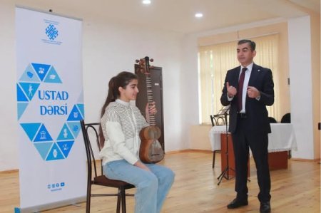  Şəfiqə Axundovanın 100 illik yubileyi çərçivəsində Şəki şəhər uşaq musiqi və incəsənət məktəblərində tar və kamança ixtisasları üzrə ustad dərslərinə start verili