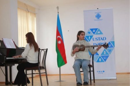  Şəfiqə Axundovanın 100 illik yubileyi çərçivəsində Şəki şəhər uşaq musiqi və incəsənət məktəblərində tar və kamança ixtisasları üzrə ustad dərslərinə start verili