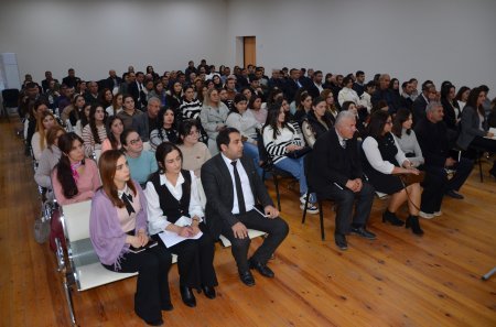 İlk dəfə müəllim kimi əmək fəaliyyətinə başlayan təhsilverənlərlə görüş keçirilib
