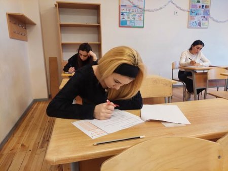 Psixoloq və laborant vəzifələrinə işə qəbul üzrə test imtahan mərhələsi keçirilib