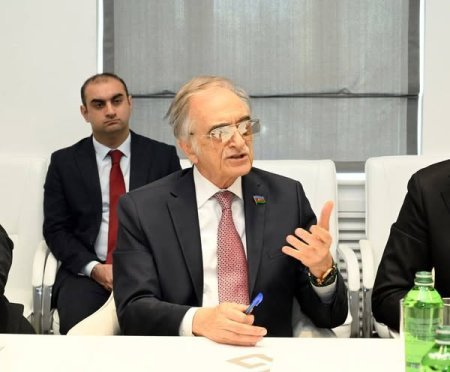 Mədəniyyət Nazirliyi yanında İctimai Şuranın üzvləri ilə görüş keçirilib