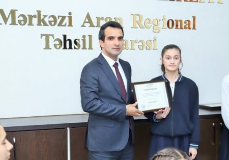 “Riyaziyyat aylığı” çərçivəsində keçirilən müsabiqələrin qaliblərinin təltifetmə mərasimi keçirilib
