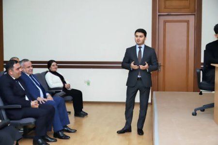 "Naxçıvan Aylığı" çərçivəsində Debat Müsabiqəsi Keçirilib