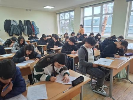 IX-X sinif şagirdləri arasında mərkəzləşdirilmiş səriştə əsaslı BSQ (bilik səviyyəsinin qiymətləndirilməsi) təşkil olunub