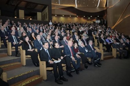 Mədəniyyət Nazirliyinin kollegiya iclası keçirilib