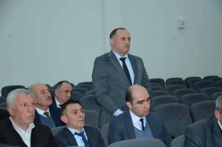 Qazax rayonunda məktəb direktorları ilə görüş keçirilib