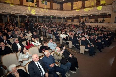 “Bölgə teatrlarının Bakı premyerası” layihəsinin bağlanış mərasimi keçirilib