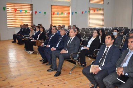 Qobustan rayonunda təhsil işçiləri ilə görüş keçirilib