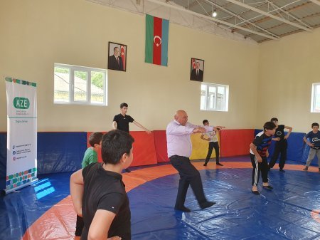 "İdman hamı üçün" layihəsi çərçivəsində sərbəst güləş idman növü üzrə ustad dərsləri keçirildi