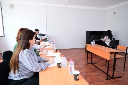 Musiqi və incəsənət məktəblərində çalışan müəllimlərin attestasiyası davam edir