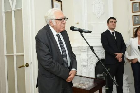 Bakıda Xalq şairi Rəsul Rzanın ev-muzeyi açılıb