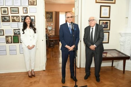 Bakıda Xalq şairi Rəsul Rzanın ev-muzeyi açılıb