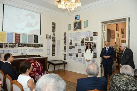 Bakıda Xalq şairi Rəsul Rzanın ev-muzeyi açılıb