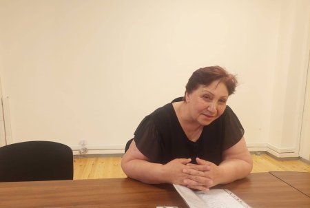 İdarə müdiri vətəndaşları qəbul edib