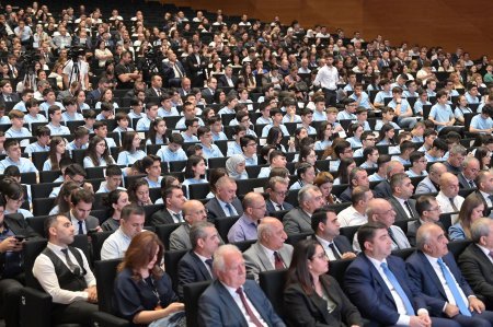 Respublika Fənn Olimpiadalarının qaliblərinə mükafatlar təqdim olunub