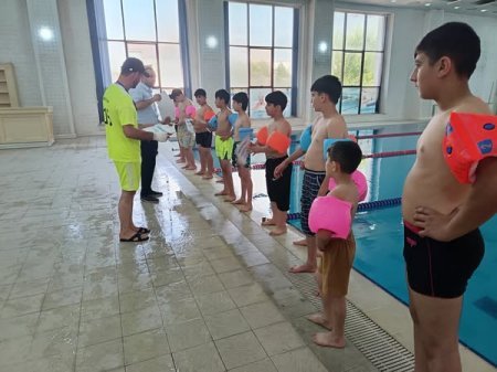 "İdman hamı üçün" layihəsi çərçivəsində üzgüçülük idman növü üzrə kütləvi idman tədbiri keçirildi