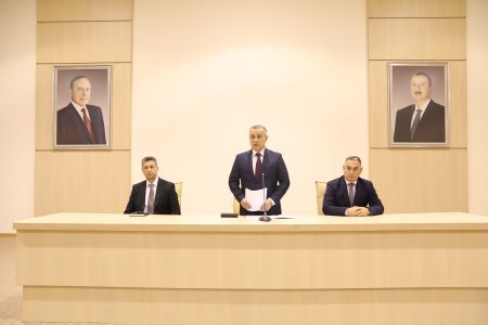 Səhiyyə naziri institutun yeni rektorunu kollektivə təqdim edib