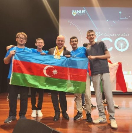 Mərkəzi Aran Regional Təhsil İdarəsinin şagirdləri Beynəlxalq Kibertəhlükəsizlik Olimpiadasında uğur qazandılar!