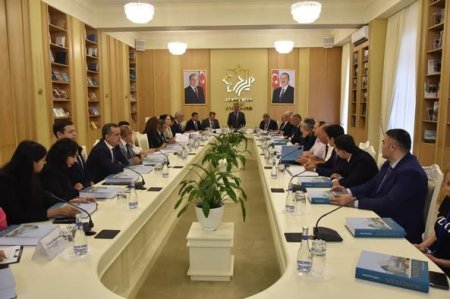 Milli Kitabxanada “Naxçıvan. Biblioqrafiya” kitabının təqdimatı olub