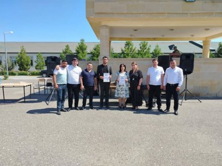 26 İyun - Silahlı Qüvvələr Günü münasibətilə N saylı hərbi hissədə konsert proqramı ilə çıxış edib