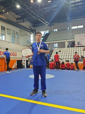 Balkan çempionatında İsmayıllı rayon idmançısı Sənan Şıxalıyev 60 kq-da medal qazandı