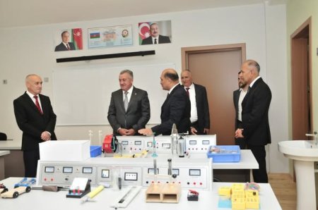 Abşeron rayonu Hökməli qəsəbəsində yeni məktəb binası istifadəyə verildi